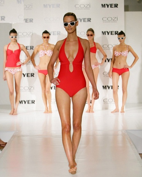 kırmızı mayo modeli